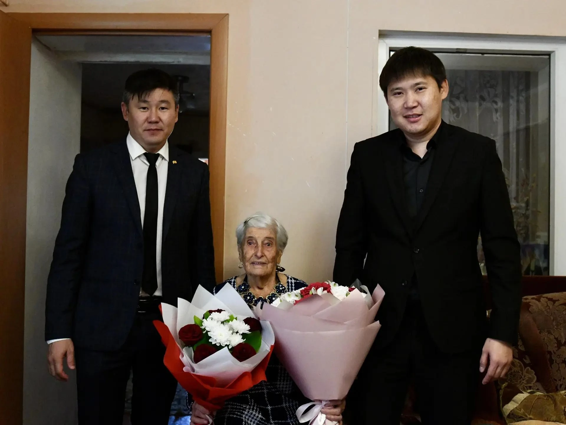 Сегодня свой 95-летний юбилей отмечает Анастасия Федоровна Олифиренко