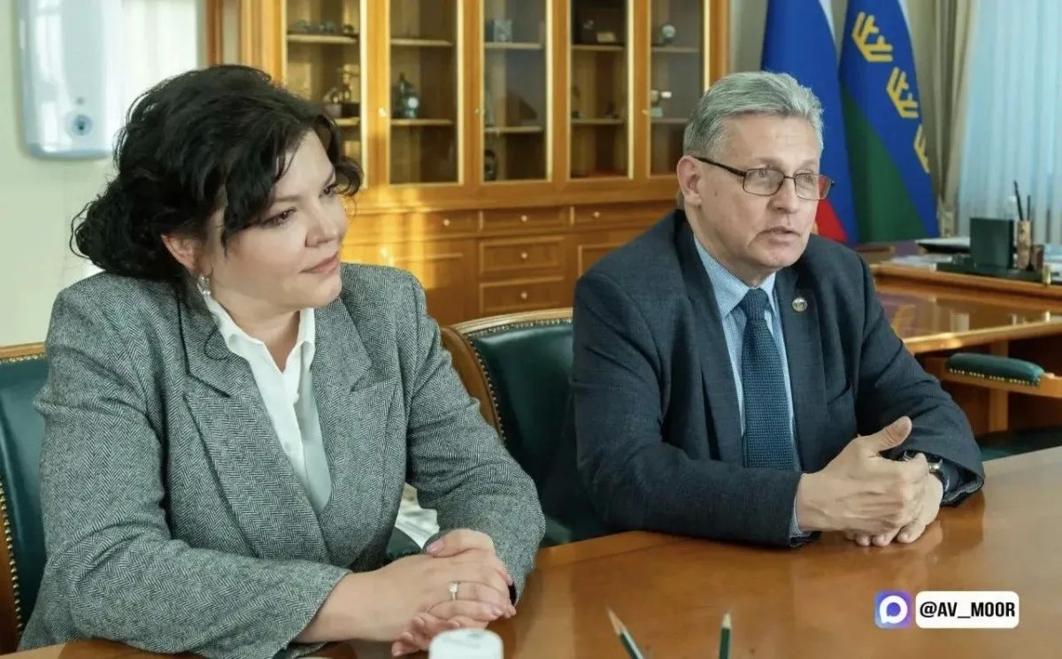 Рифат Сабитов принял участие в открытии обновленной студии ГТРК «Тюмень» и провел творческую встречу с юнкорами Рифат Сабитов принял участие в открытии обновленной студии ГТРК «Тюмень» и провел творческую встречу с юнкорами