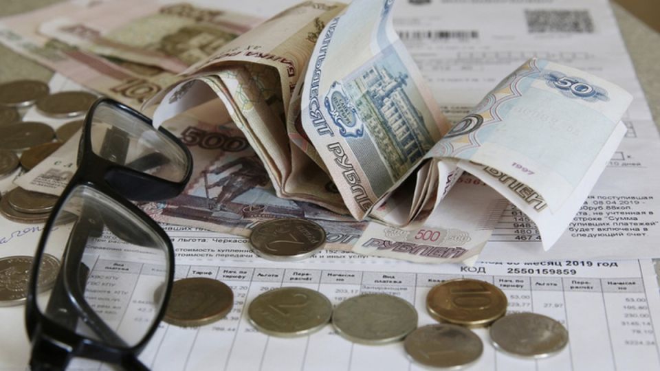 Повышение тарифов на ЖКУ: Как общие расходы влияют на кошелек россиян