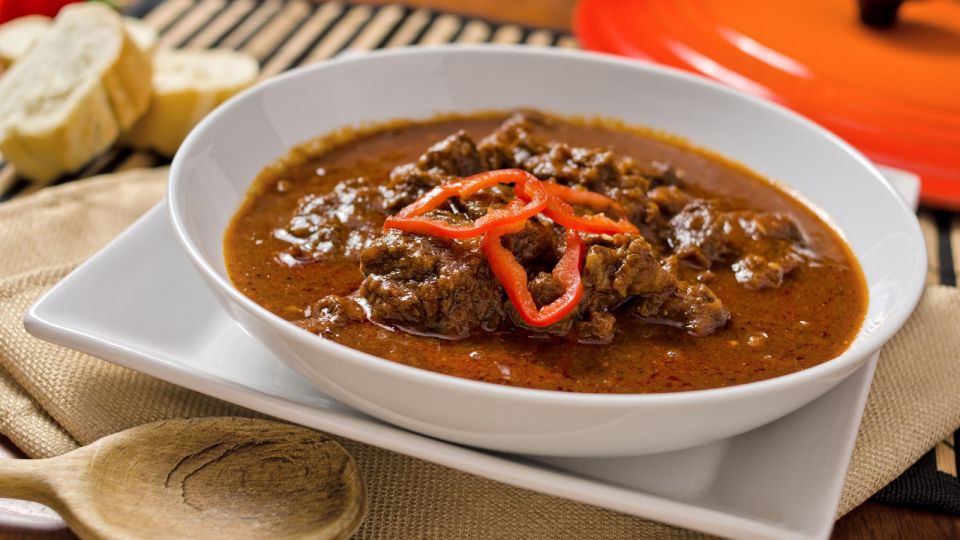 Изумительный гуляш получится даже из дешевого мяса: вот как его готовят в Венгрии
