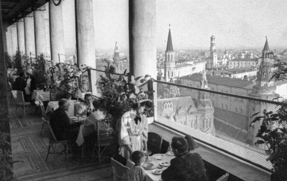 Вкус советского ресторана: ностальгия по гастрономическому искусству