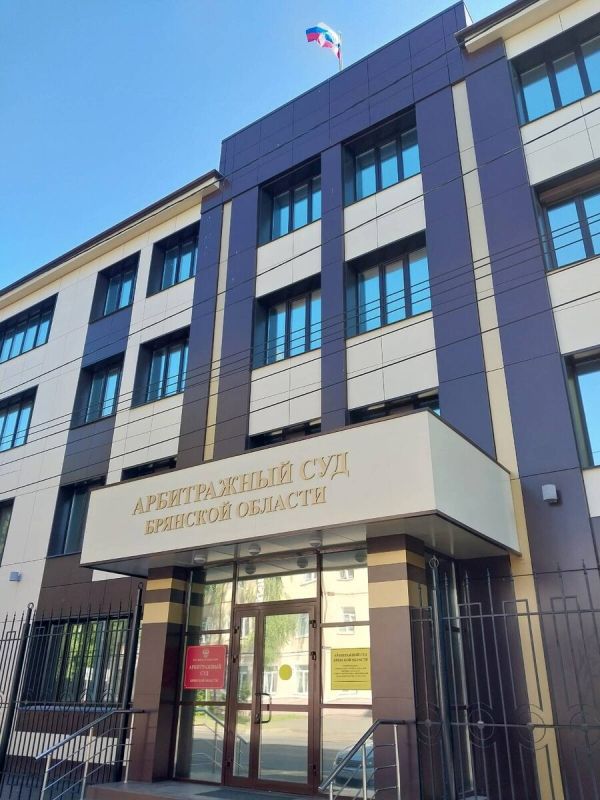 В Брянске заставили заплатить за контрафакт: иск против магазина за подделки известных брендов