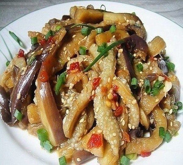 Как приготовить баклажаны по-корейски: оригинальный рецепт для ценителей