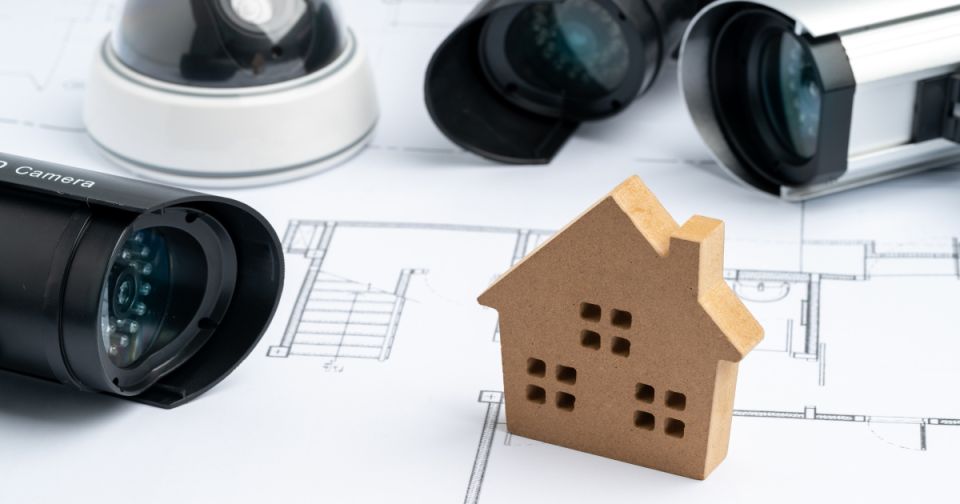 Установка видеонаблюдения в МКД: доступное и эффективно